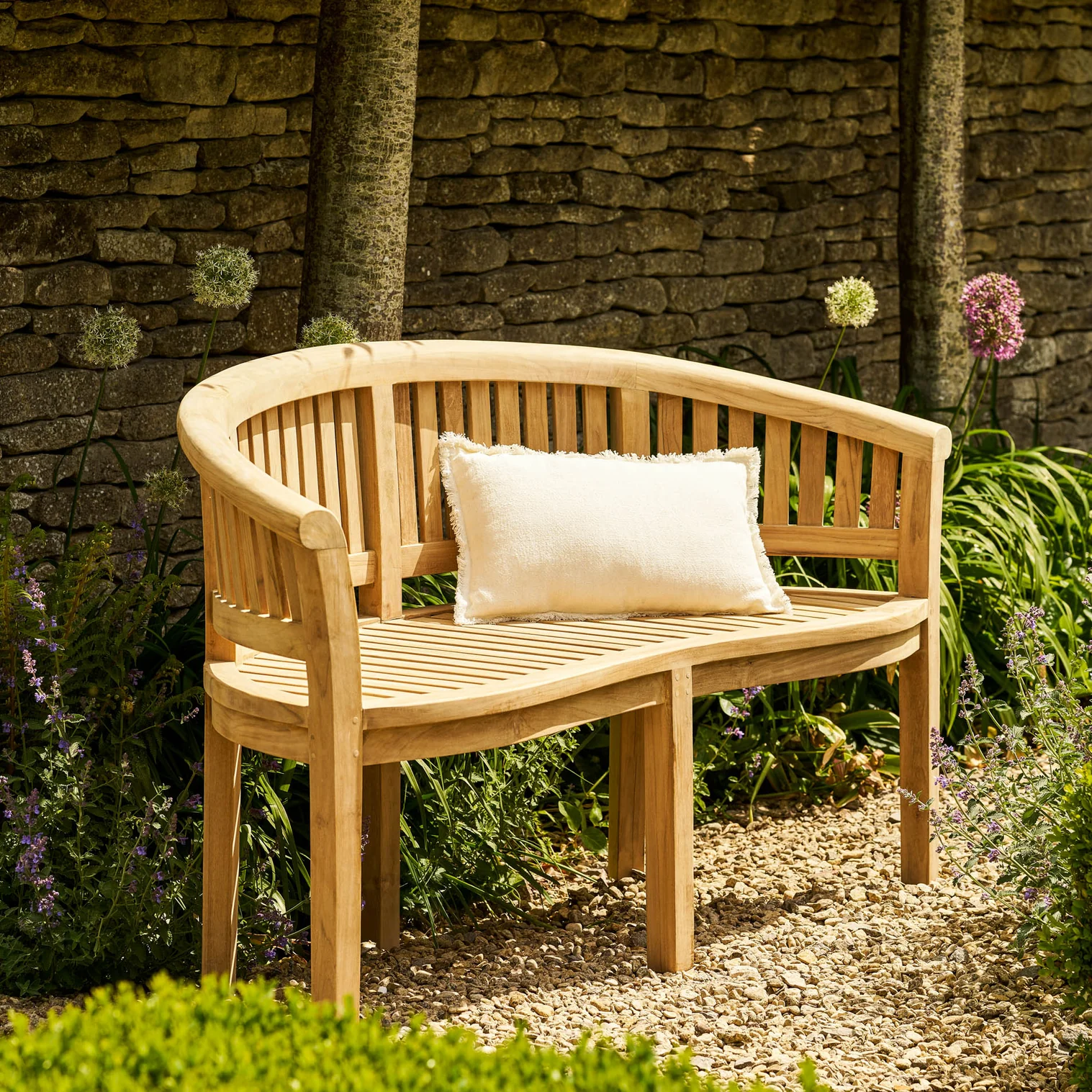 Why Outdoor Space Is Your Cafe’s Secret Weapon